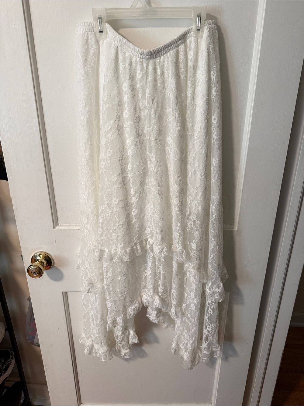 Amazon White Lace High-Low Skirt with Ruffle Hem